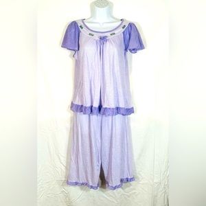 Pajamas top and bottom lilac Large cotton polyester blend